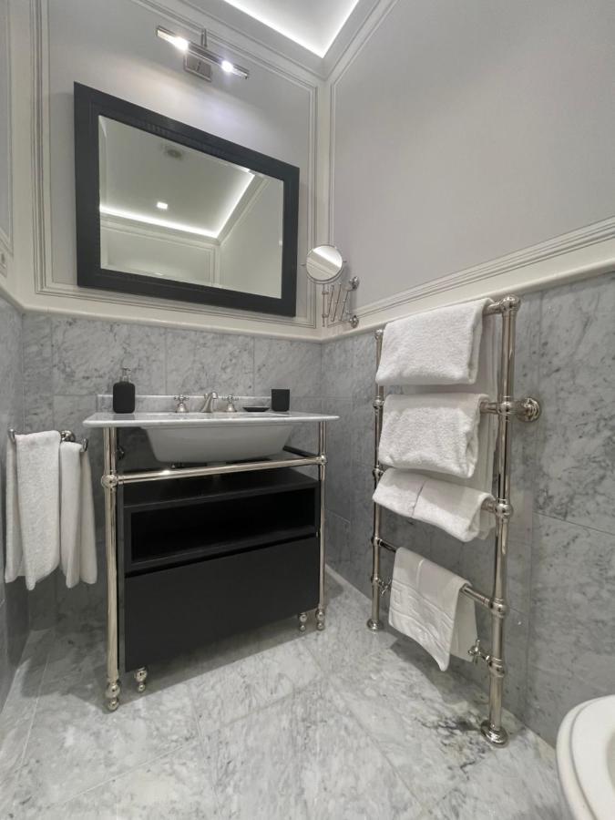 Calzaiuoli3 Luxury Flat In The City Center Of Florence Exterior photo